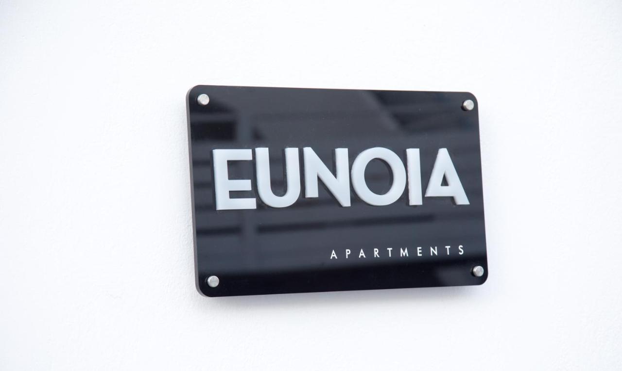 Eunoia Apartments サントリーニ エクステリア 写真